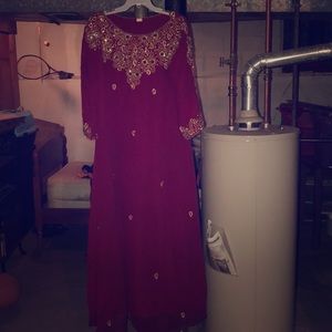 Arabic style dress no issues